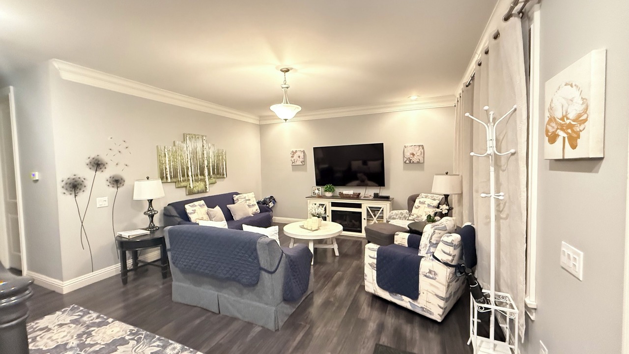 Photo of Livingroom in Chichester