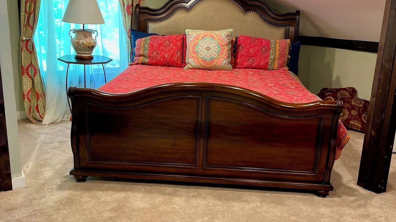 Photo of Bedroom in Town of White Creek