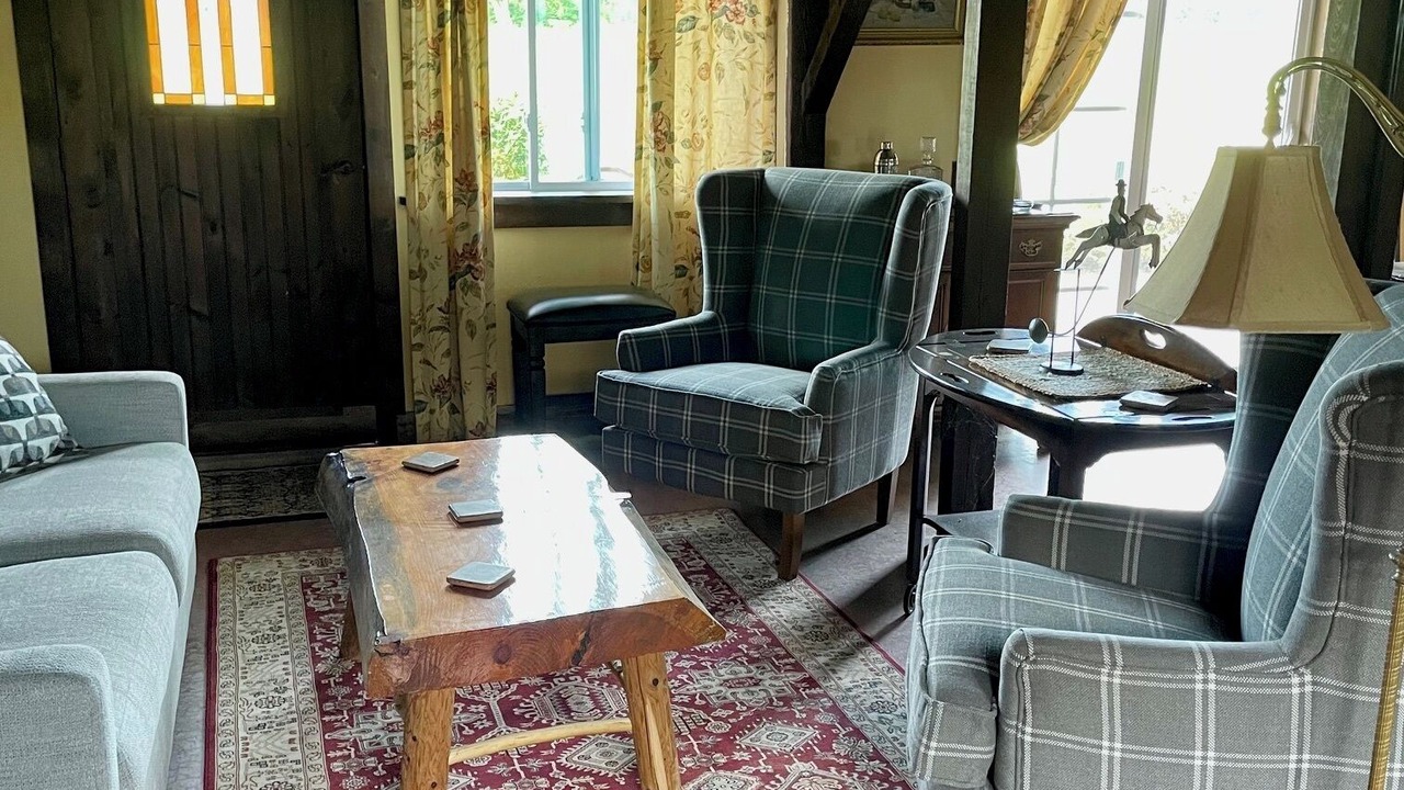 Photo of Livingroom in Town of White Creek