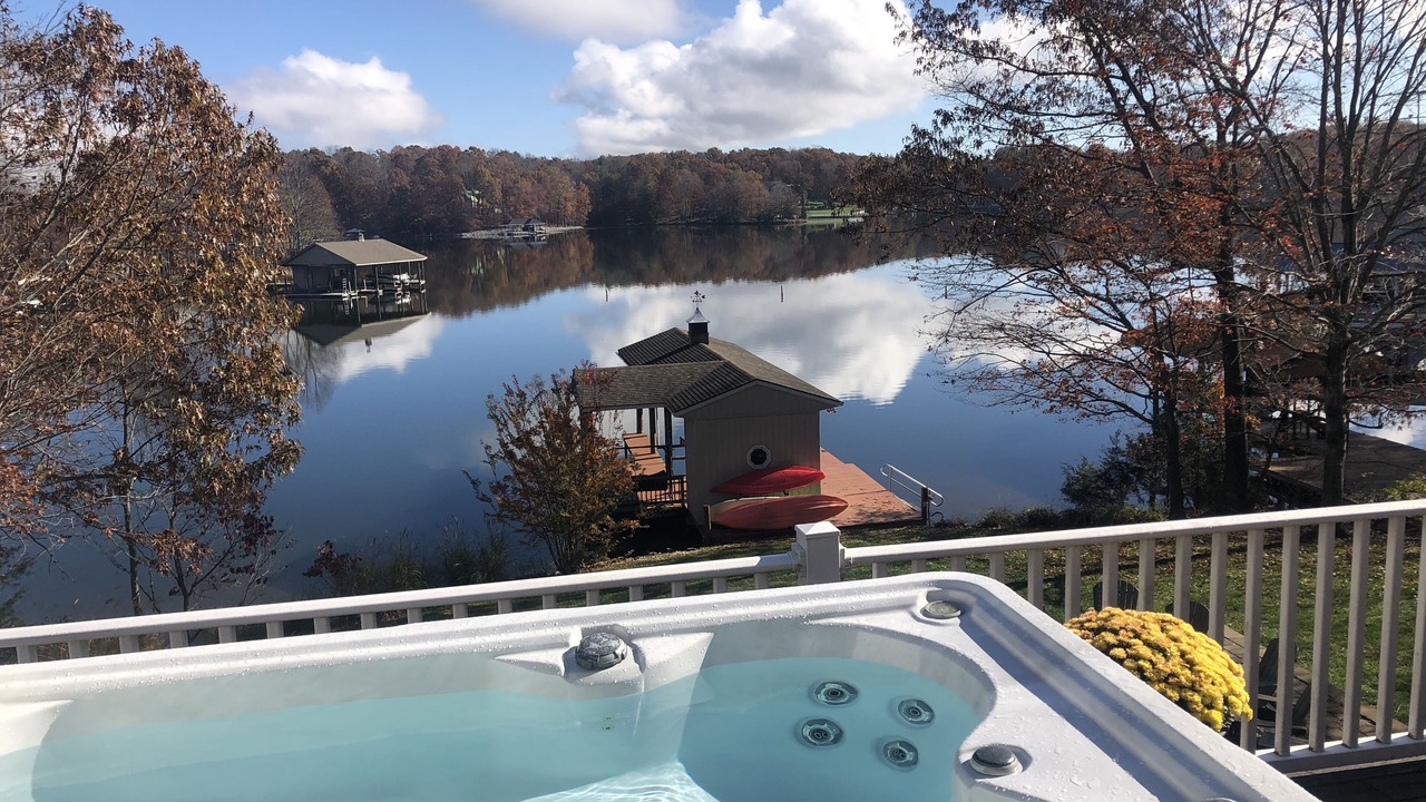 Photo of Outdoor in Huddleston