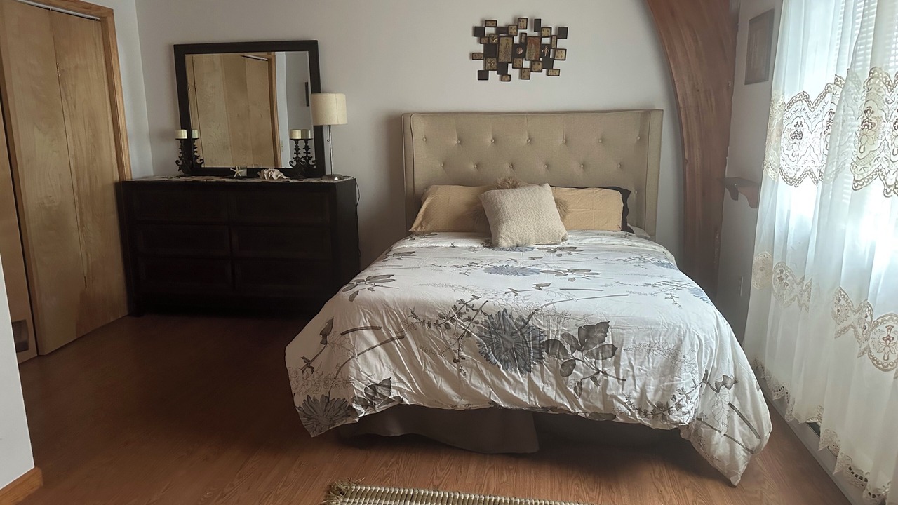 Photo of Bedroom in Sylvan Beach
