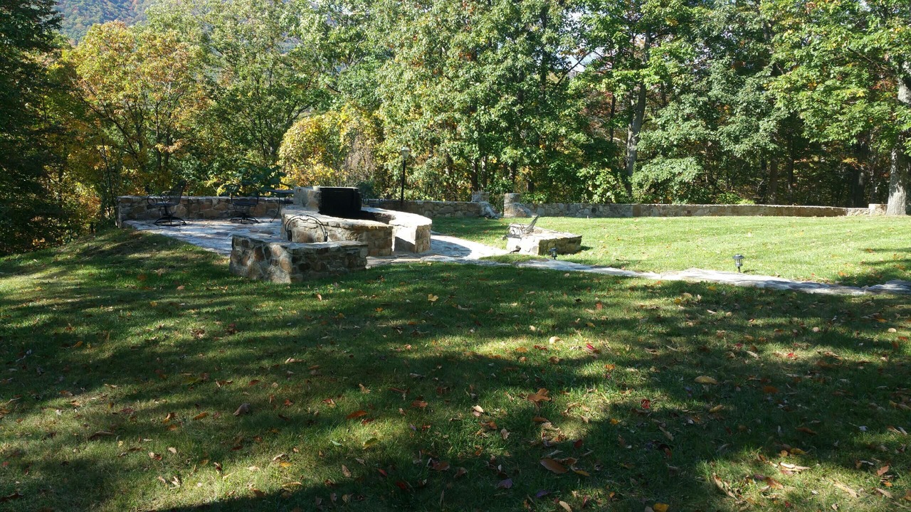Photo of Outdoor in Berkeley Springs