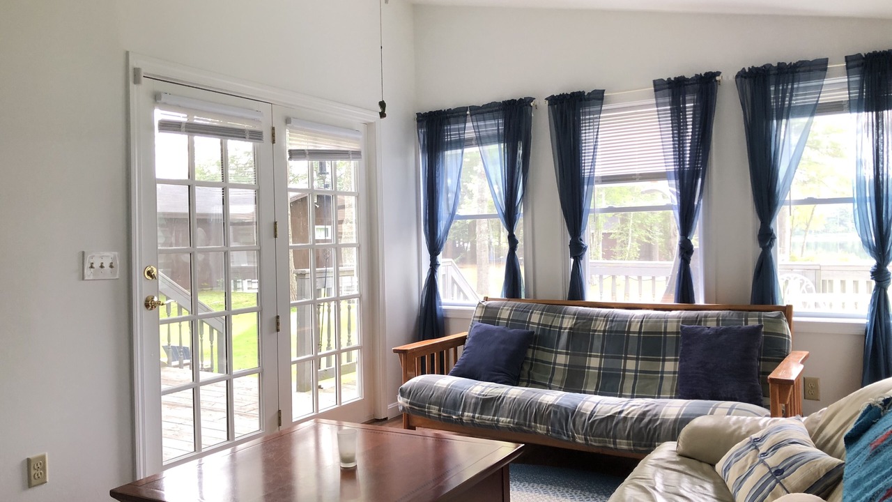 Photo of Bedroom in Dunbarton