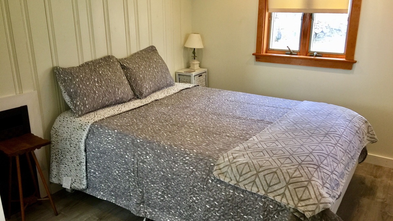 Photo of Bedroom in South Casco