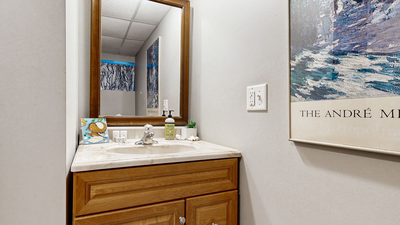 Photo of Bathroom in Malletts Bay
