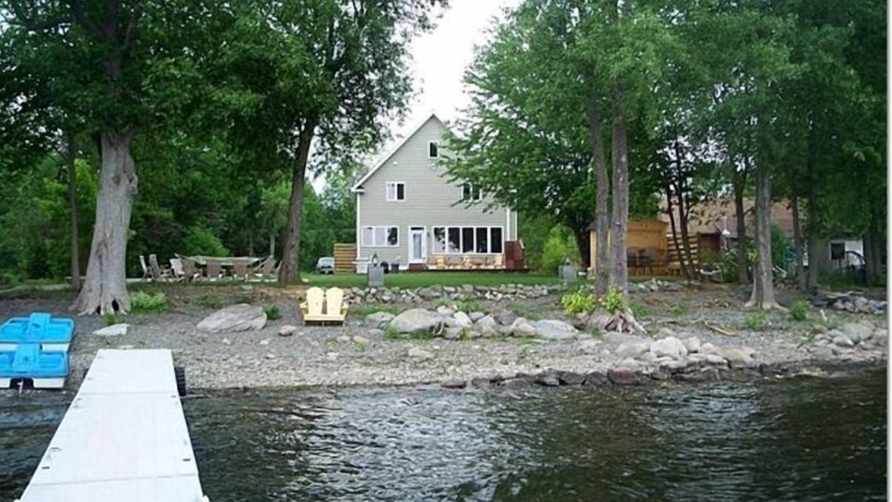 Photo of Others in Champlain