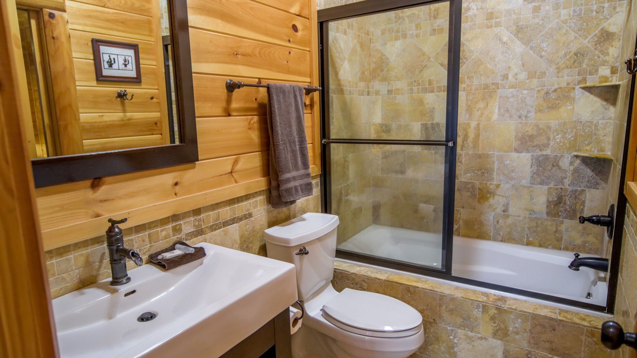 Photo of Bathroom in Aska