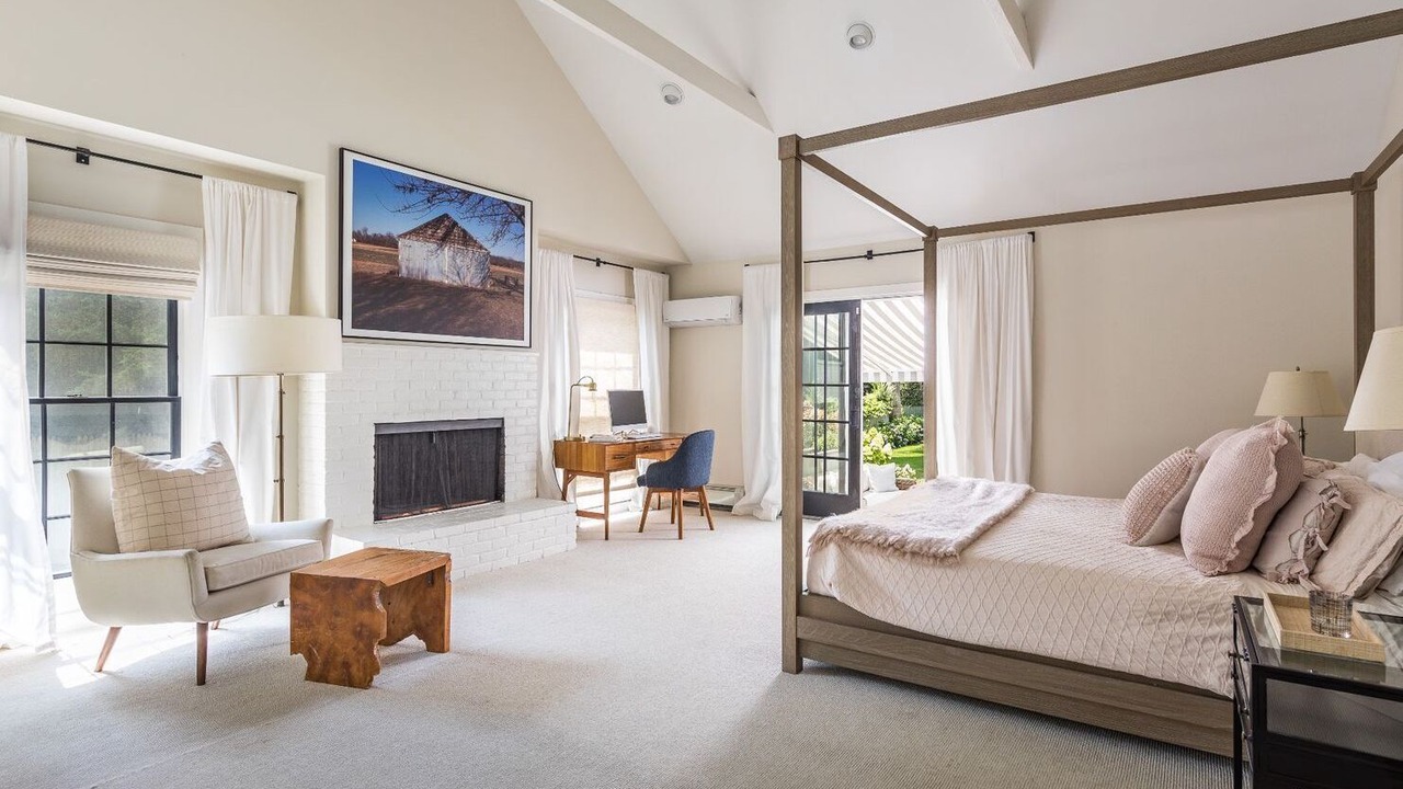 Photo of Bedroom in Amagansett Lanes