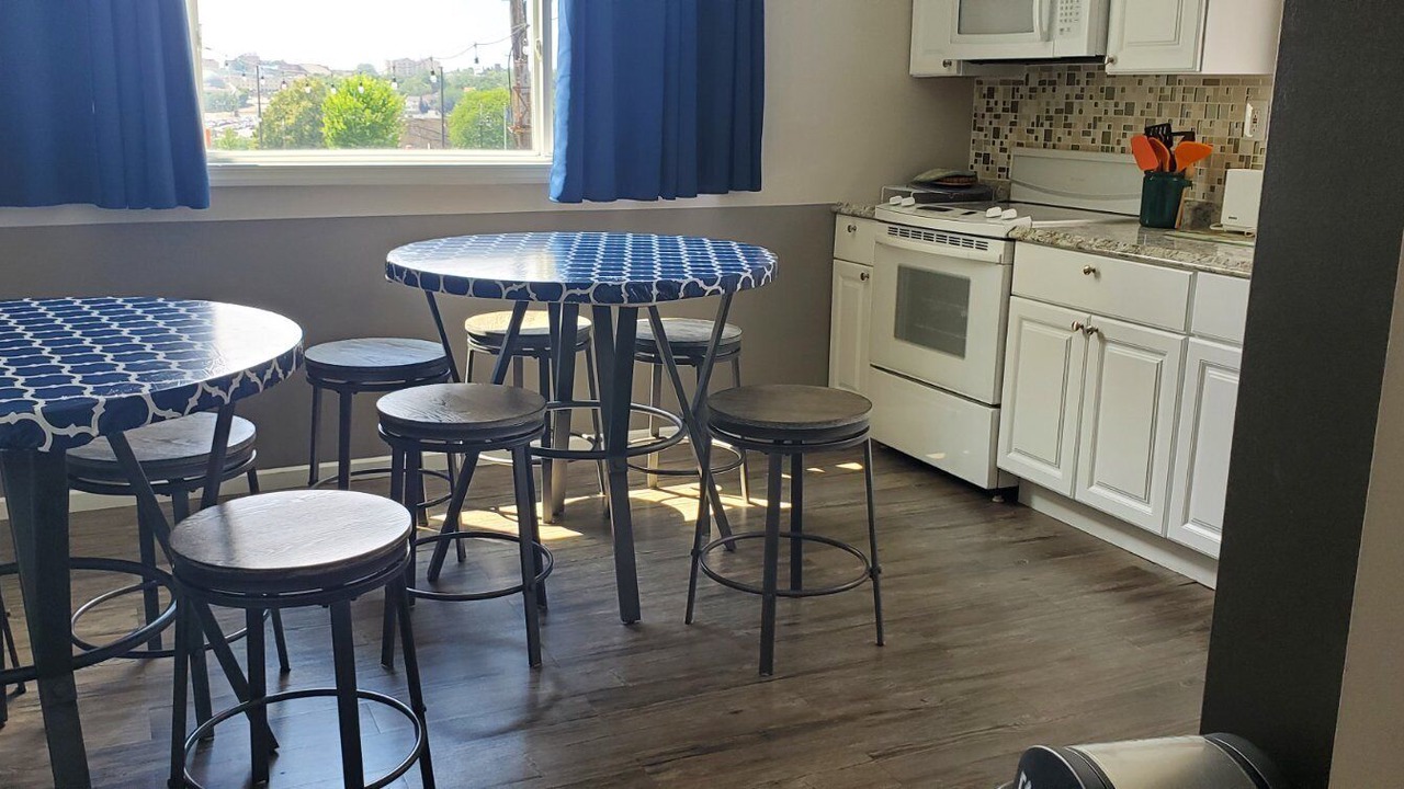 Photo of Kitchen in Downtown Niagara Falls