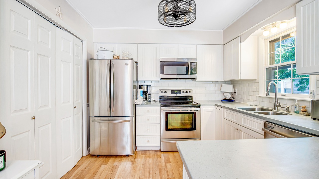 Photo of Kitchen in Caine Woods