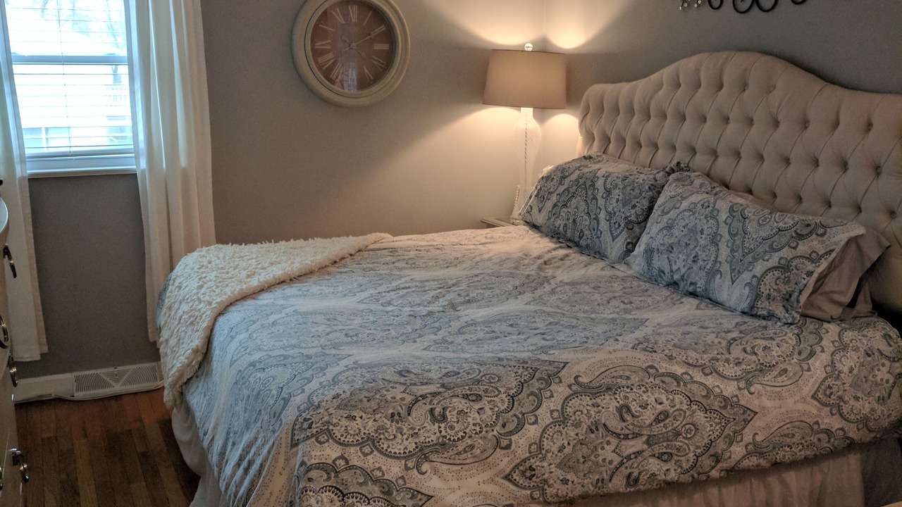 Photo of Bedroom in Saratoga Springs