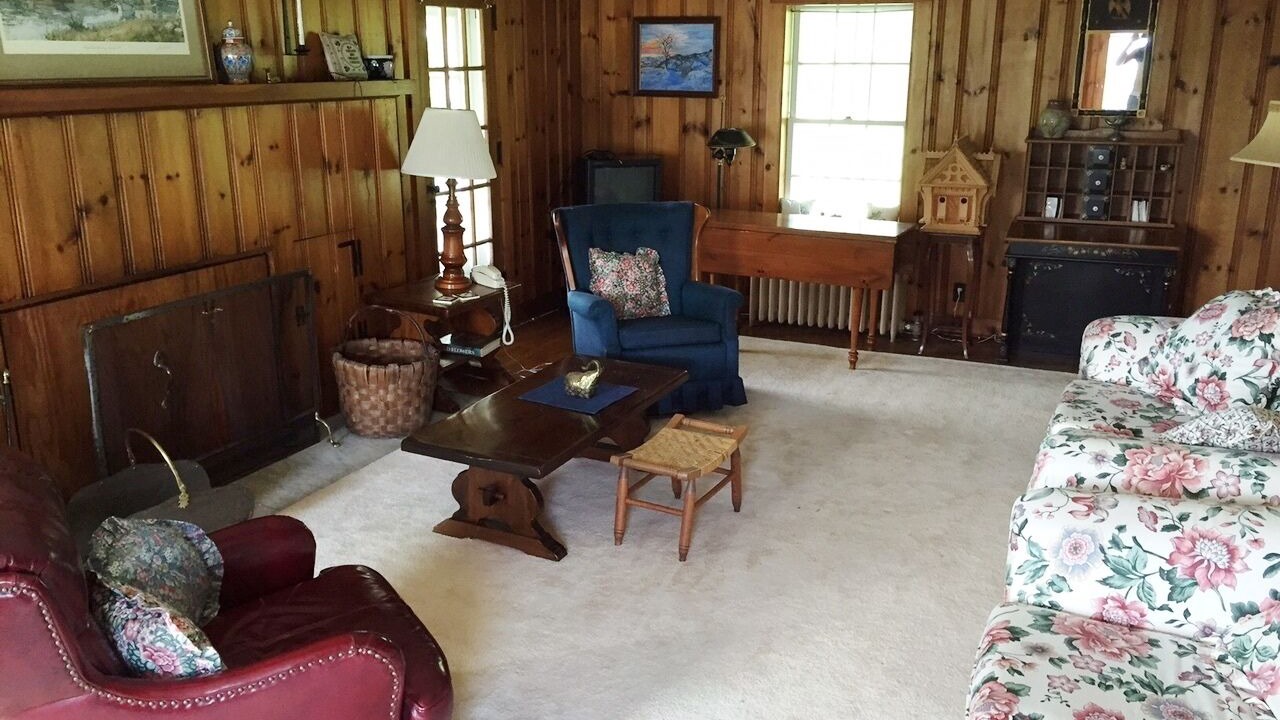 Photo of Livingroom in Pittsford