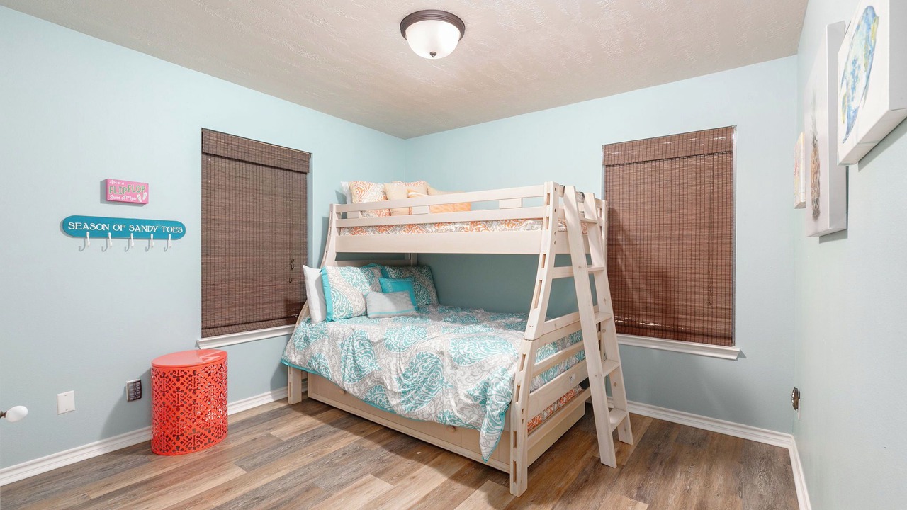Photo of Bedroom in Galveston
