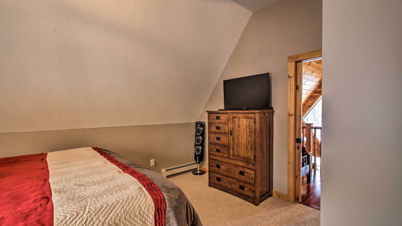 Photo of Bedroom in Conway