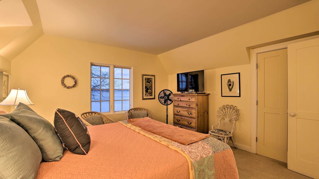 Photo of Bedroom in South Hero