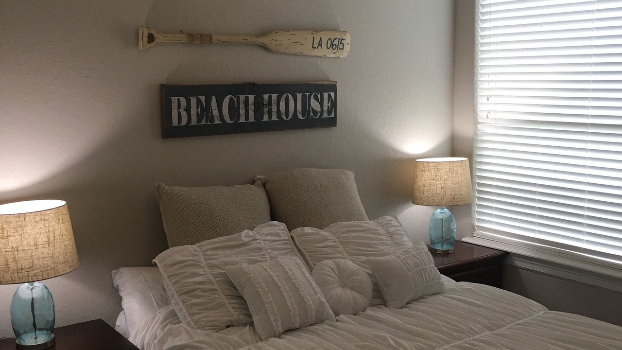 Photo of Bedroom in Surfside Beach