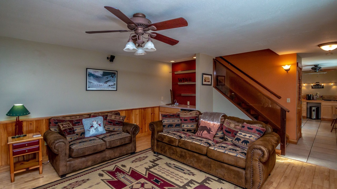 Photo of Livingroom in Intervale