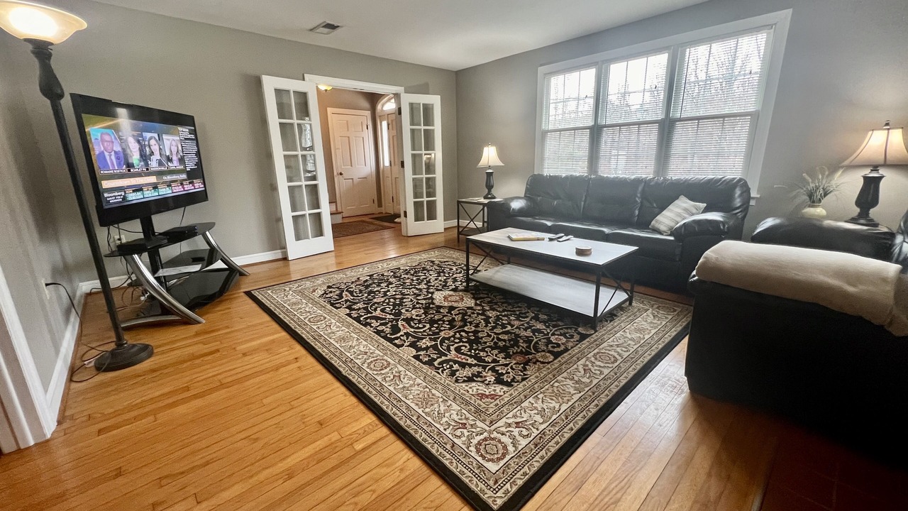 Photo of Livingroom in Halltown