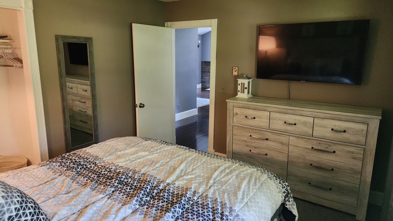 Photo of Bedroom in Oneonta