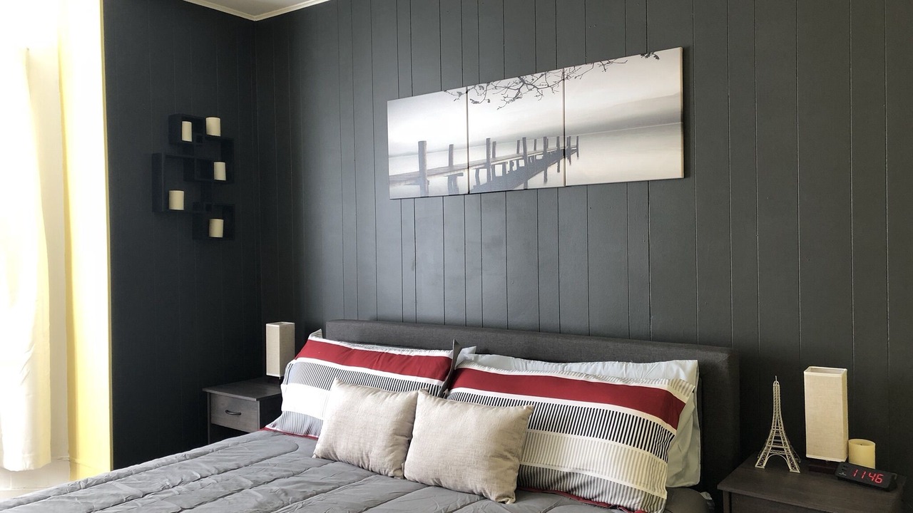 Photo of Bedroom in Stockade Historic District