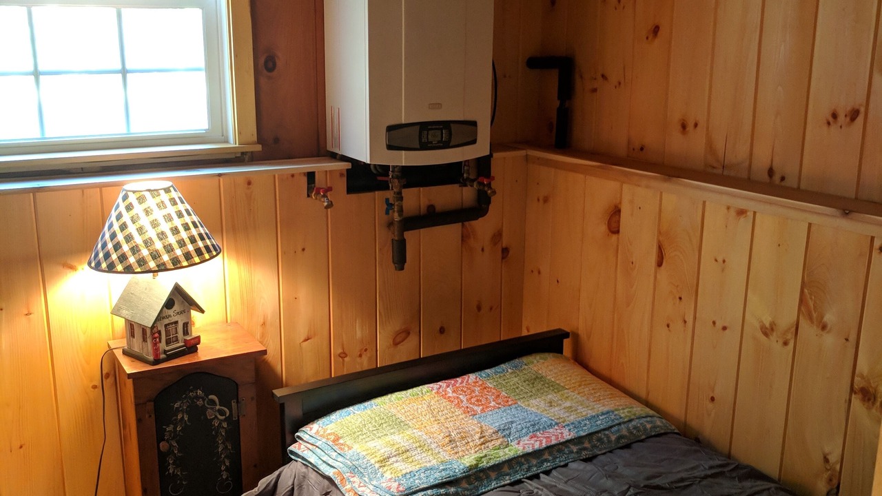 Photo of Bedroom in Center Conway