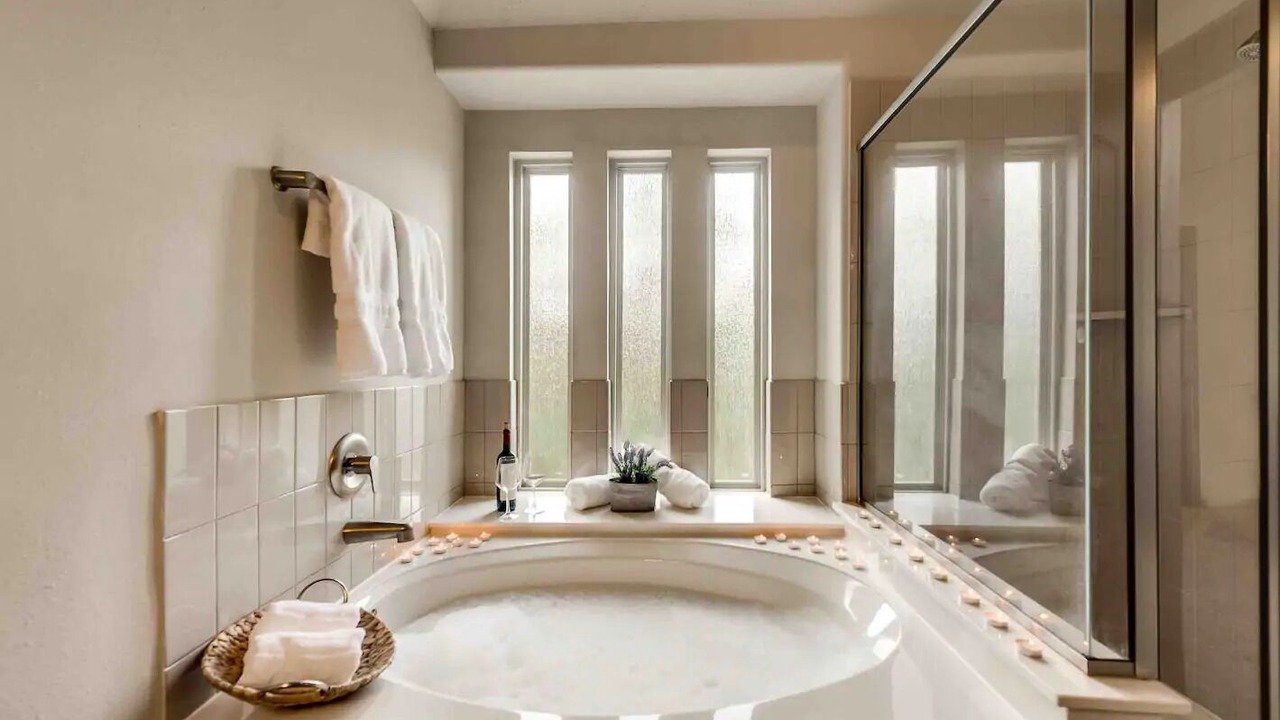 Photo of Bathroom in Spring