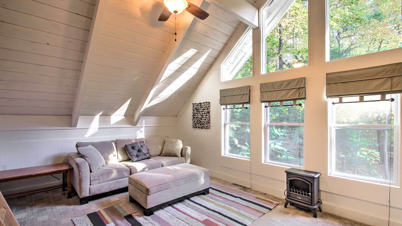 Photo of Livingroom in Gilford