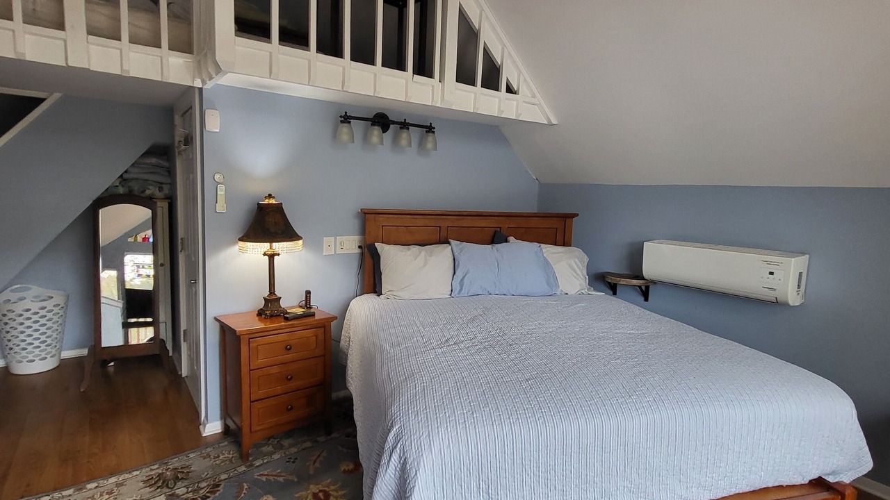 Photo of Bedroom in Williamsport