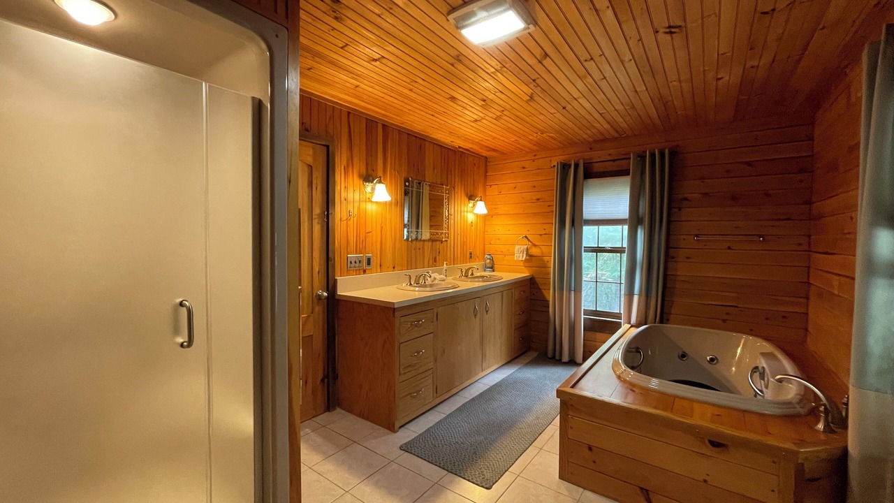 Photo of Bathroom in Thornton