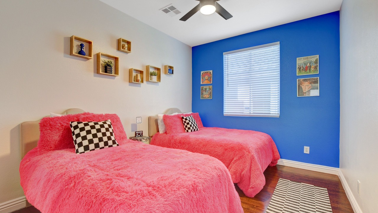 Photo of Bedroom in Silverado Ranch