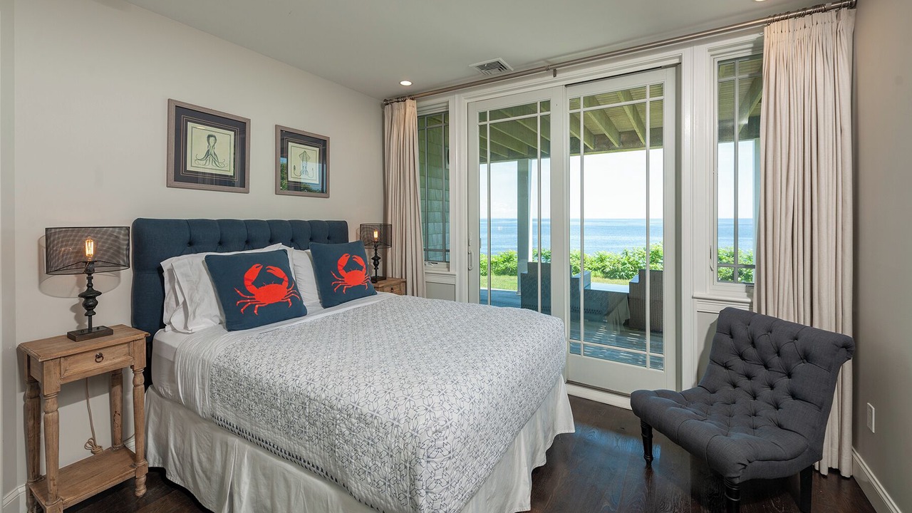 Photo of Bedroom in York Beach