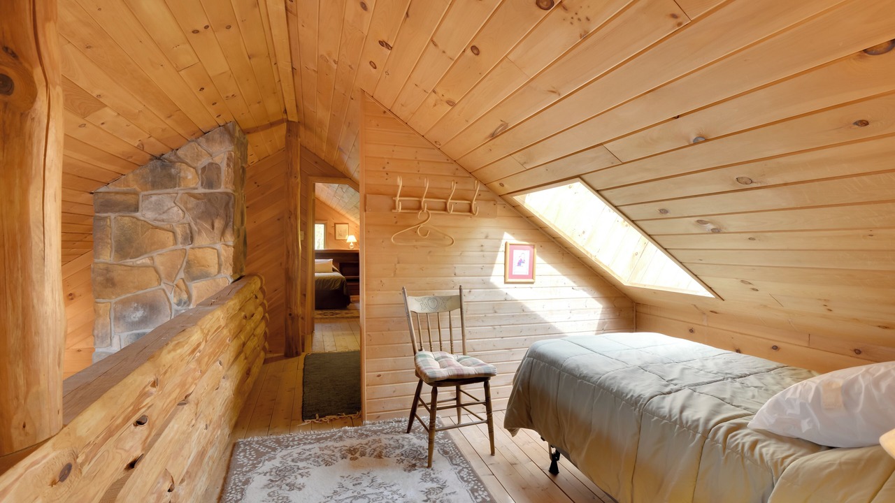 Photo of Bedroom in Fishertown