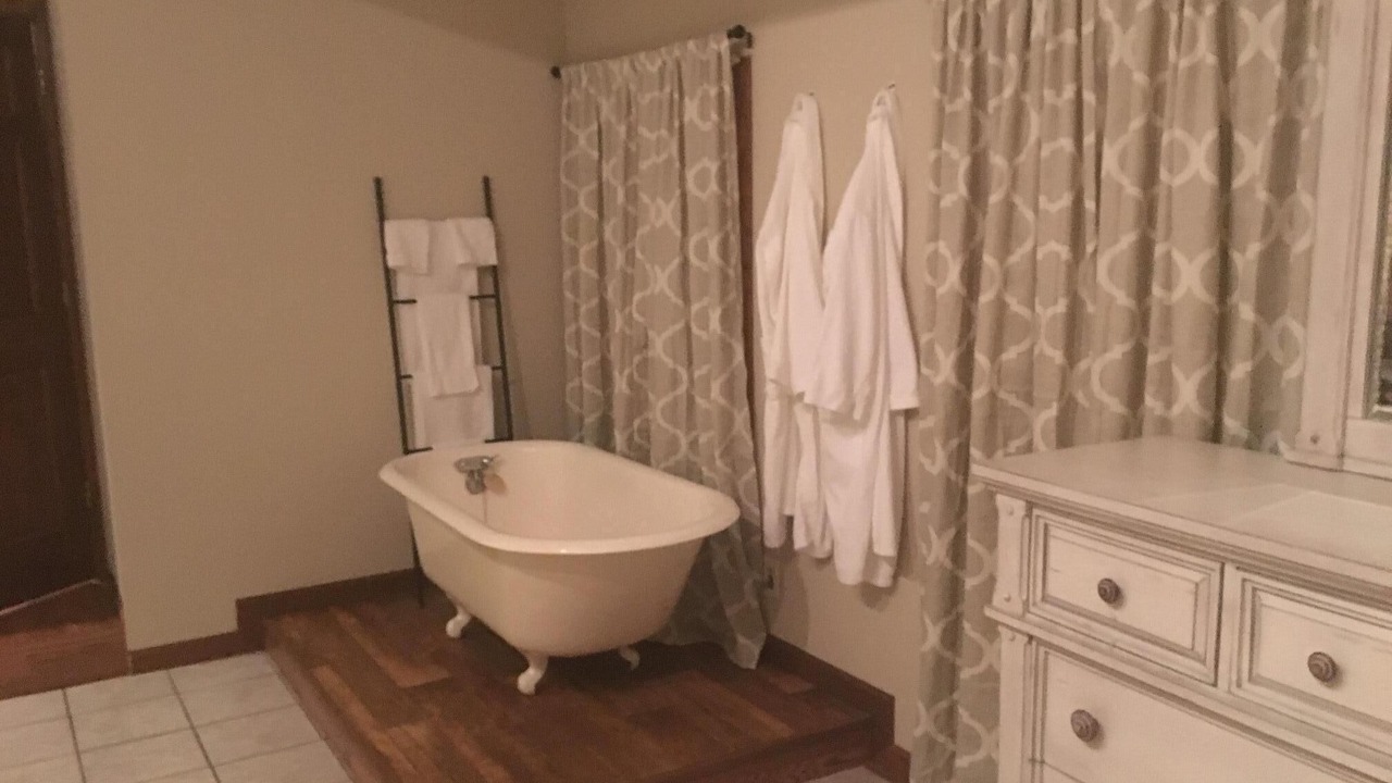 Photo of Bathroom in Wellston