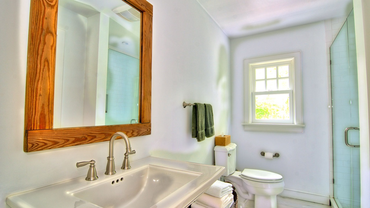 Photo of Bathroom in Wainscott