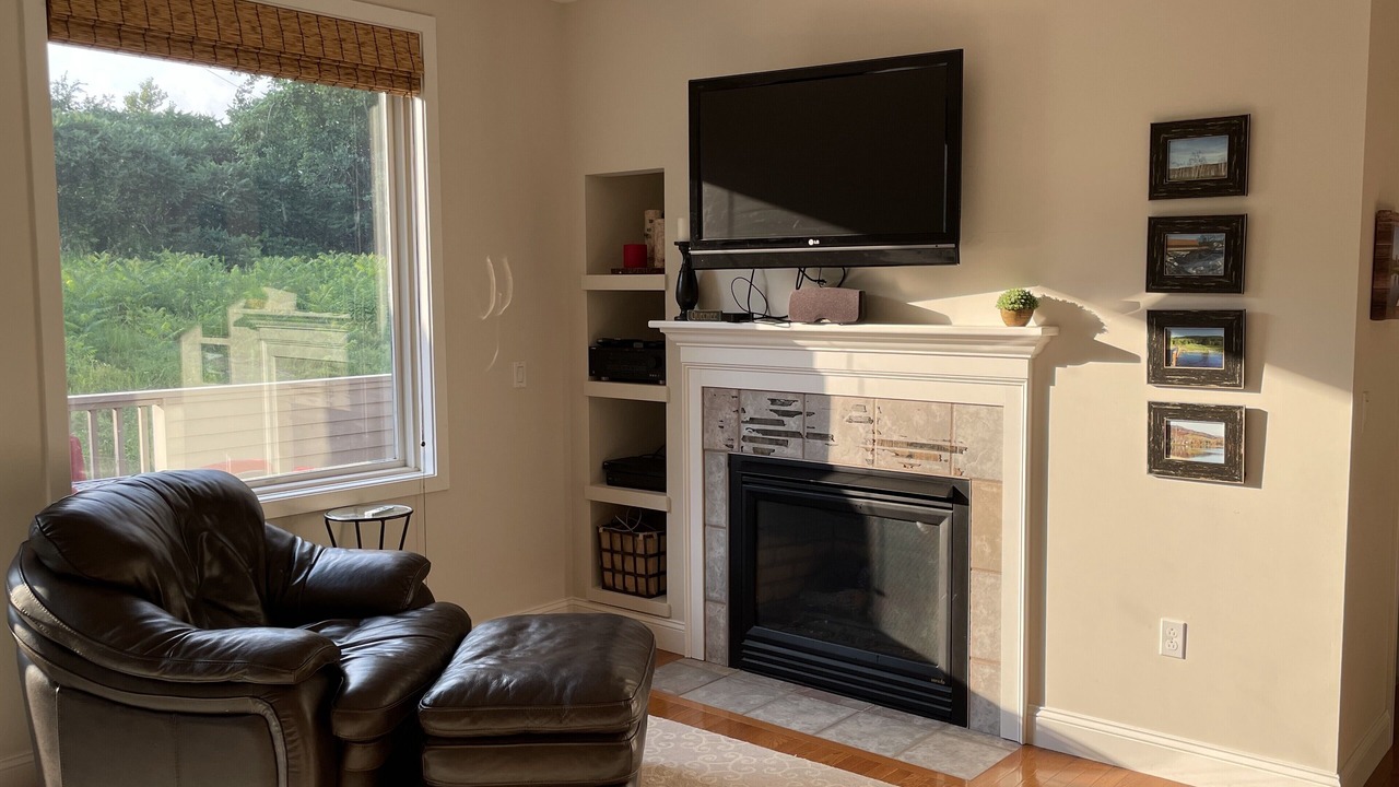 Photo of Livingroom in West Hartford