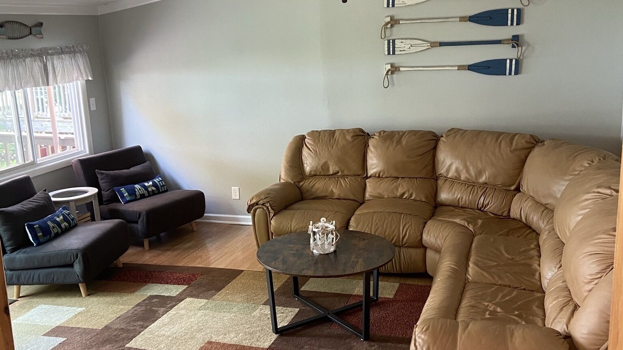Photo of Livingroom in Rushford Lake