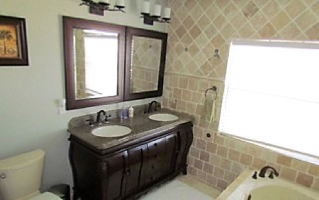 Photo of Bathroom in Cedar Lane