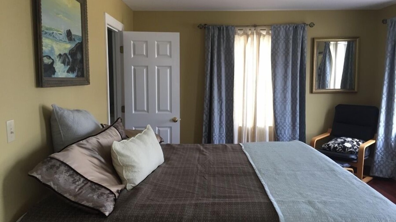 Photo of Bedroom in Seabrook