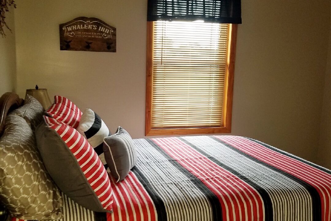 Photo of Bedroom in Gallipolis Ferry
