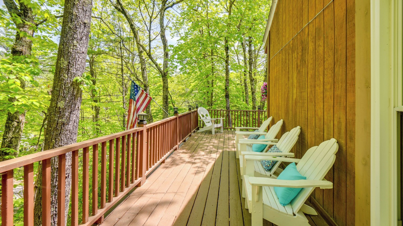 Photo of Patio Balcony in Eidelweiss Village