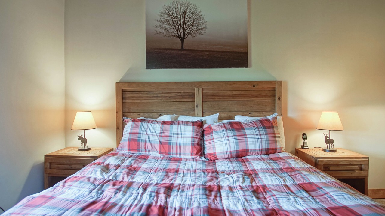 Photo of Bedroom in Snowshoe