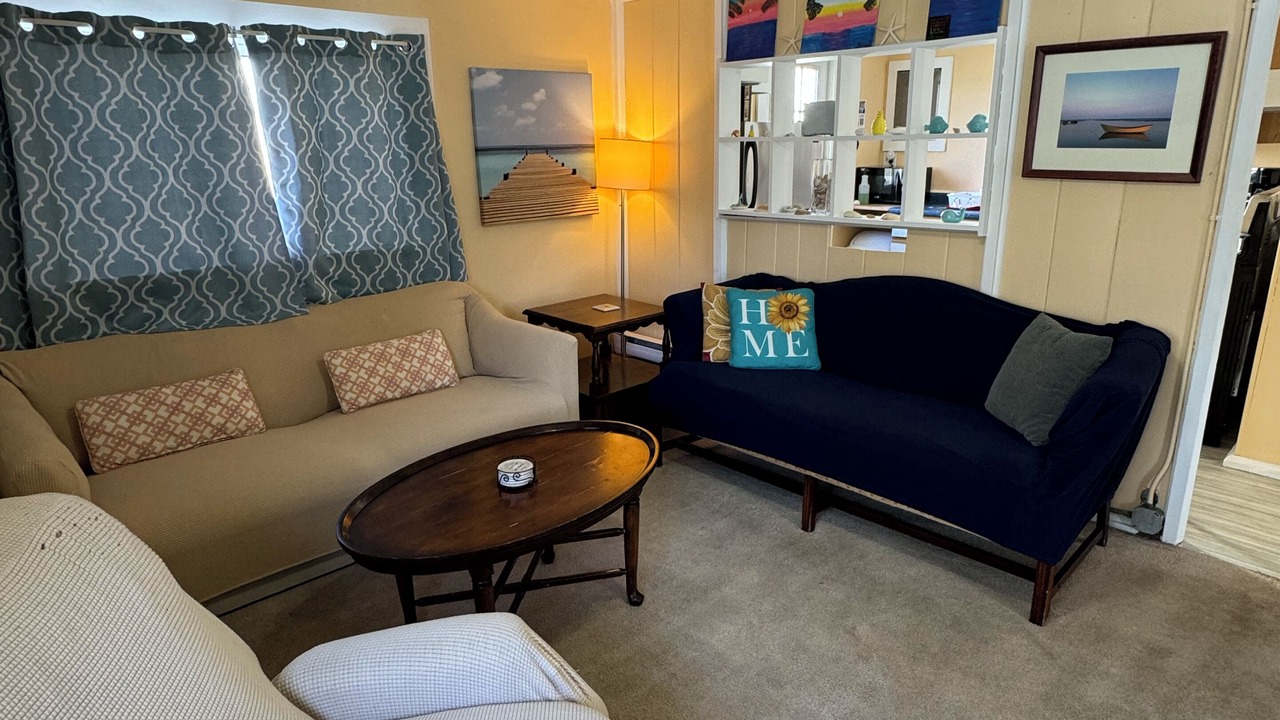 Photo of Livingroom in Hampton