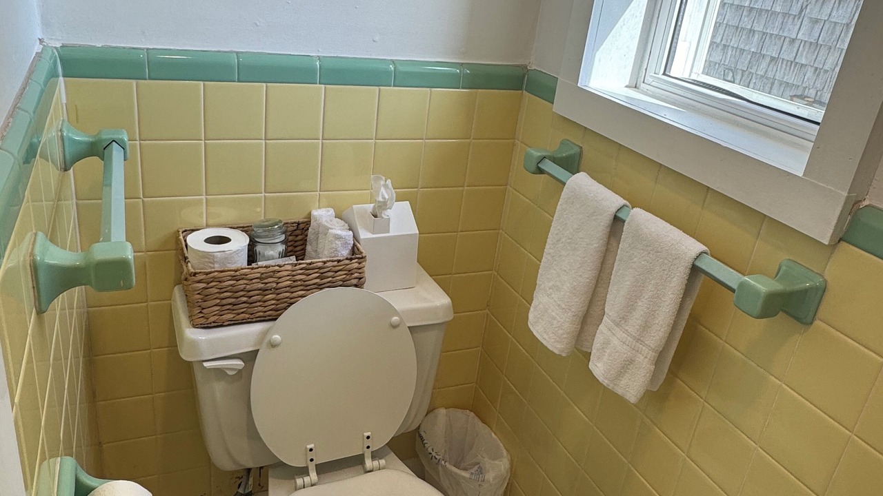 Photo of Bathroom in Hampton