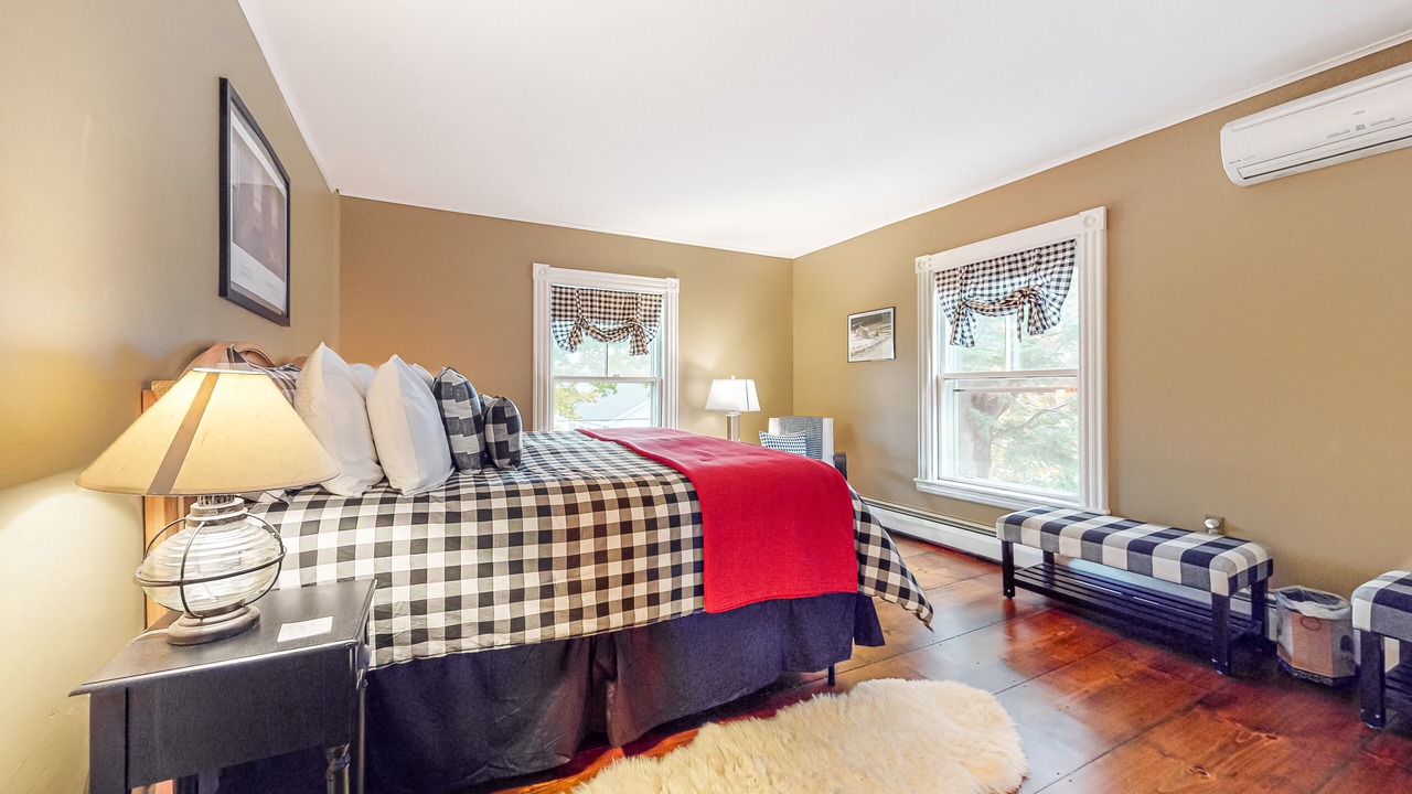 Photo of Bedroom in Kennebunkport