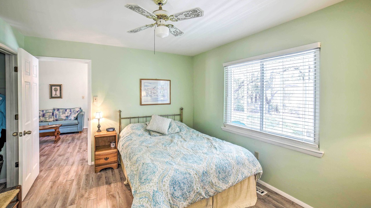 Photo of Bedroom in Long Beach