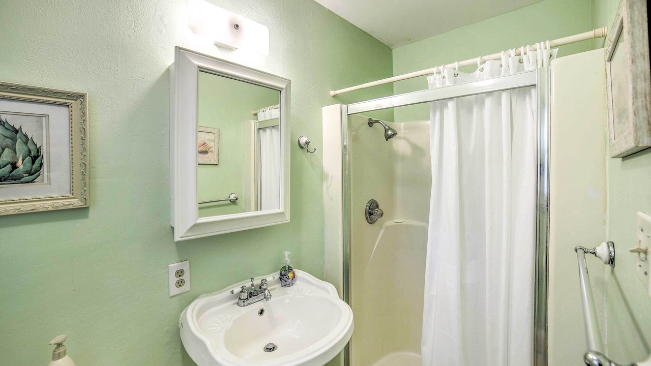 Photo of Bathroom in Long Beach