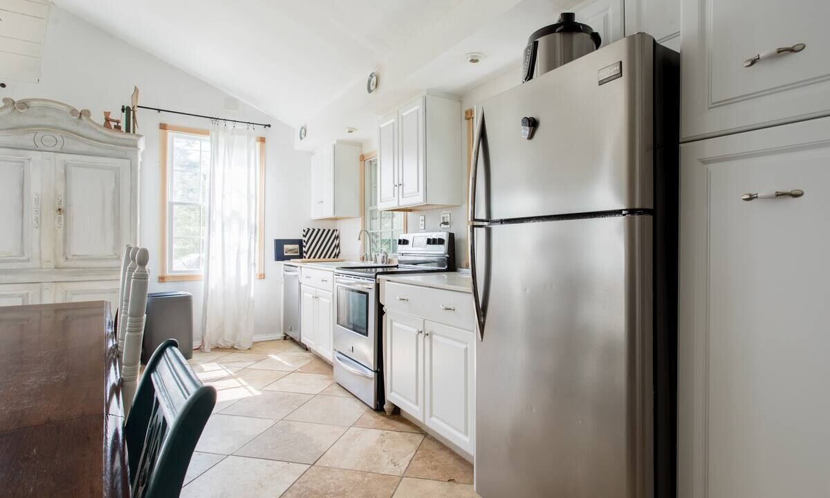 Photo of Kitchen in Village of Southampton