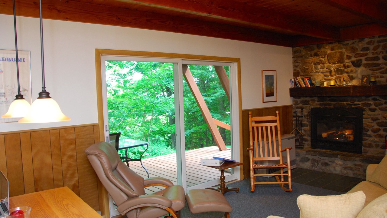 Photo of Livingroom in Warren