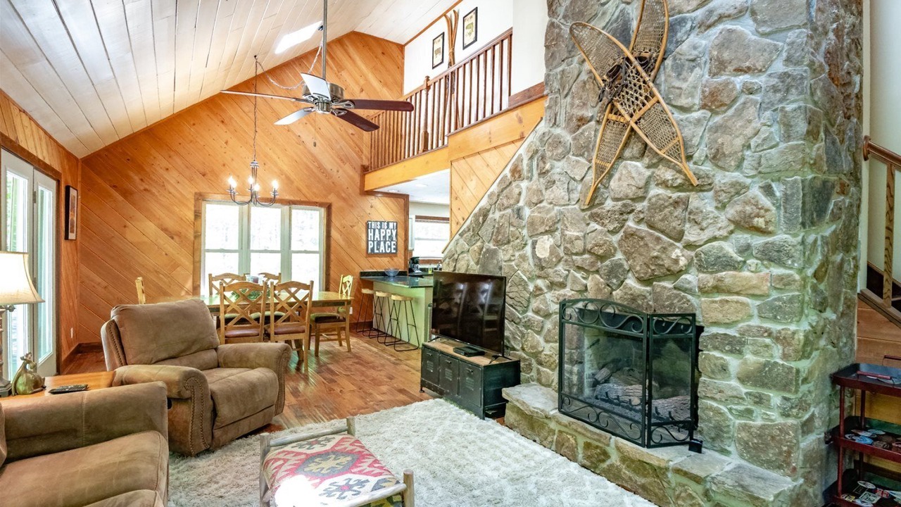 Photo of Others in Old Timberline