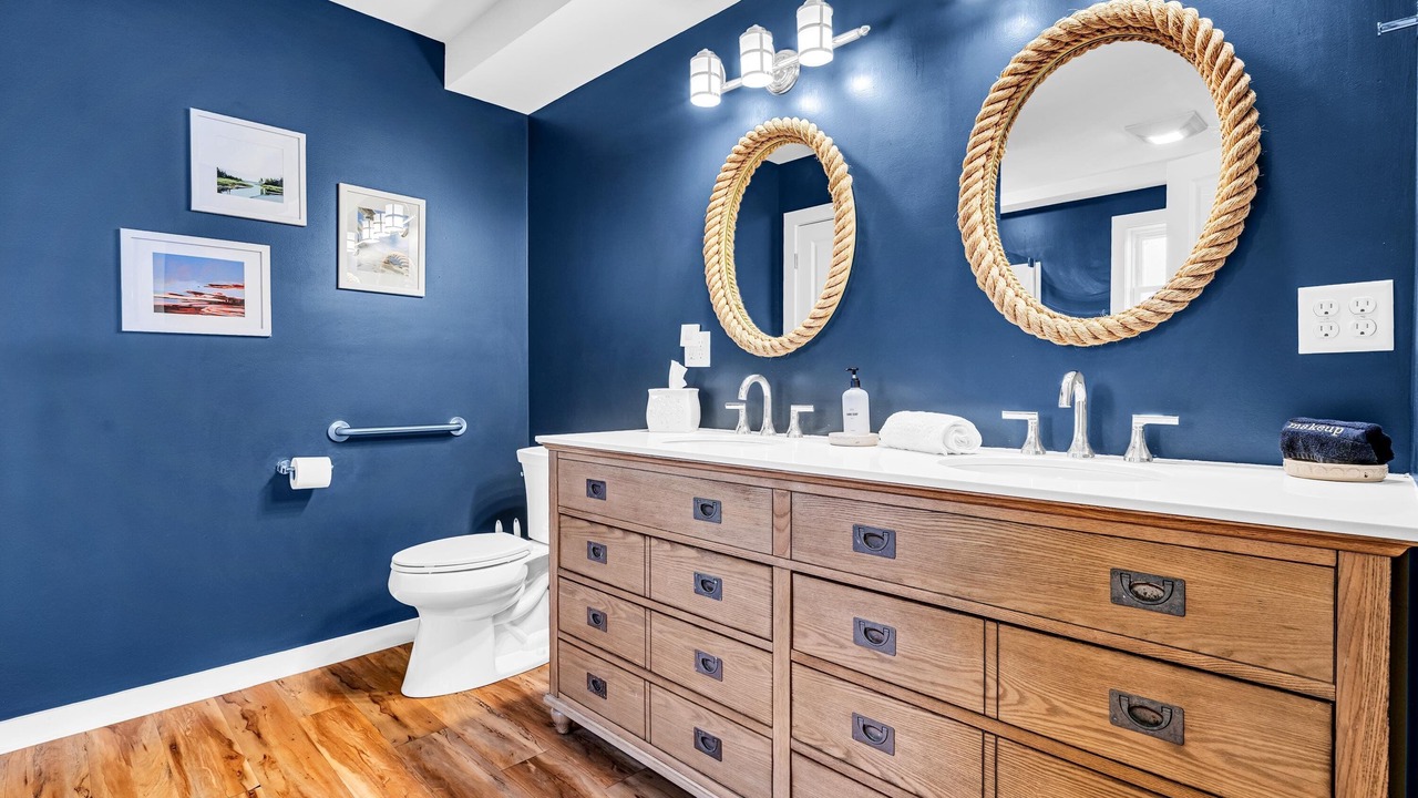 Photo of Bathroom in Cape Porpoise
